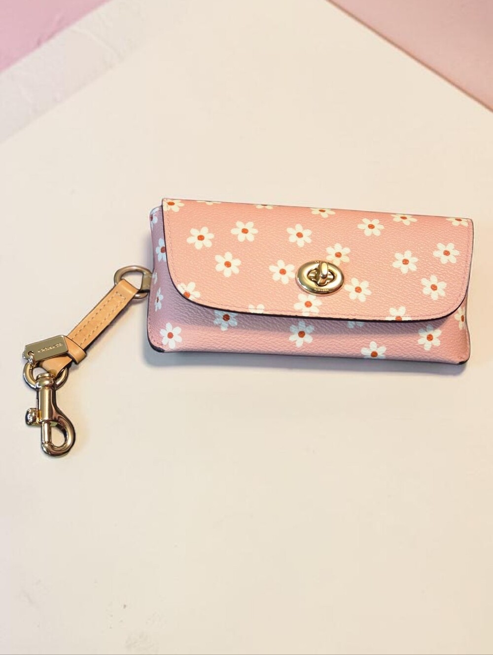 Coach Pink Floral Sunglass Case In Coach Box, NWT - Picture 3 of 5